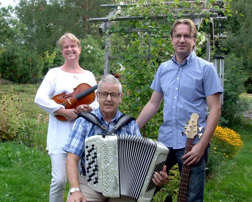 Rolf Sonntag med familj/perheineen